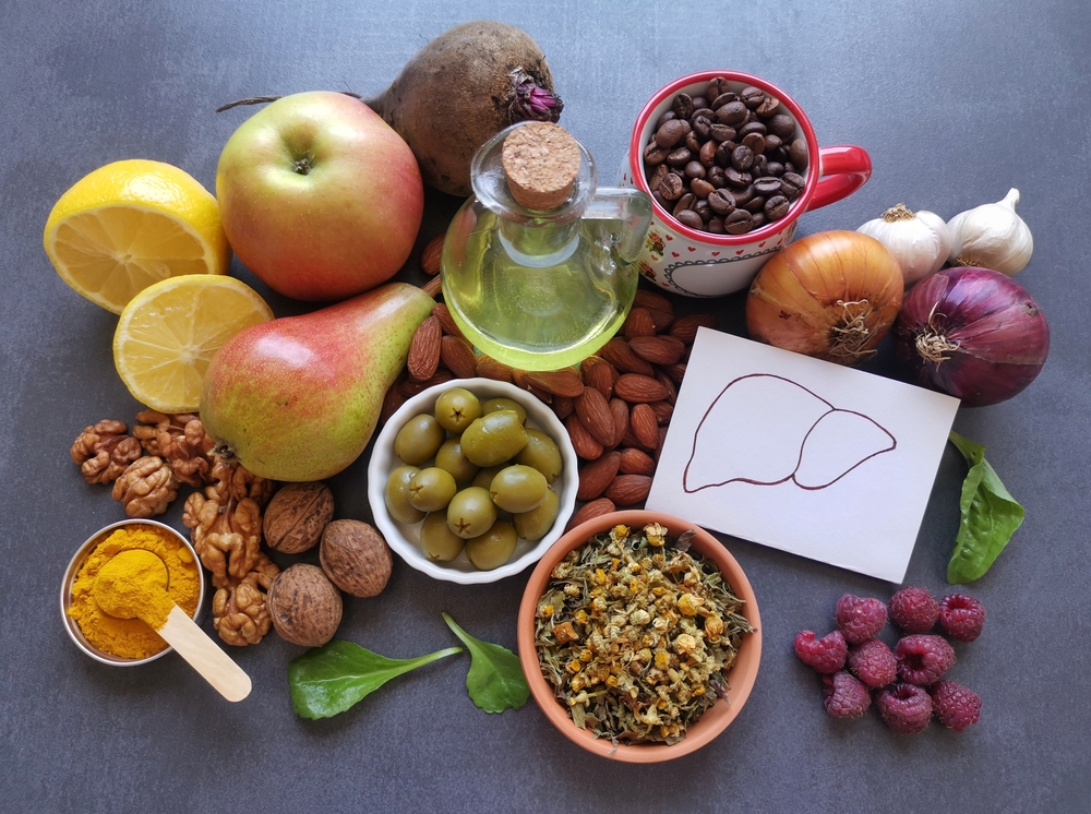 Plantes médicinales et ingrédients naturels pour le drainage des émonctoires et la réduction de la toxémie en naturopathie.